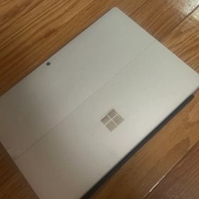 Microsoft Surface Pro 5 12.3インチ