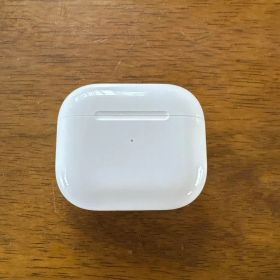 AirPods(第3世代)本体 ワイヤレスイヤホン込み