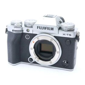【中古】 《並品》 FUJIFILM X-T5 ボディ シルバー [ デジタルカメラ ]