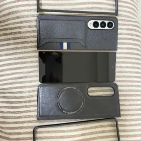 GALAXY Z FOLD4 SIM フリー