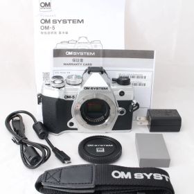 ☆美品・ショット数4908☆ オリンパス OLYMPUS OM SYSTEM OM-5 ボディ シルバー #4023