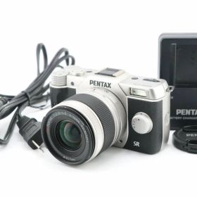 ★ペンタックス PENTAX Q10 + SMC PENTAX 5-15mm F2.8-4.5 ED AL IF 充電器付★ W0911＃3325