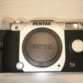 【Wズームキット】PENTAX Q10 シルバー ミラーレス一眼