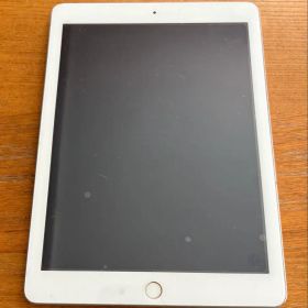 iPad 第6世代 9.7インチ Wi-Fiモデル 32GB MR7F2J/A