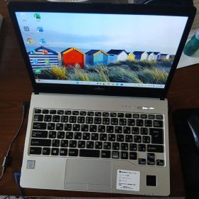 富士通 LIFEBOOK AHシリーズ 15.6インチ s937