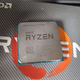 AMD ryzen 9 3950X クーラーなし