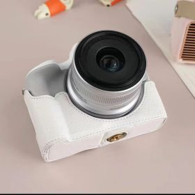 【✅️カバー付/ほぼ新品】Canon EOS R50ホワイト ズームレンズキット