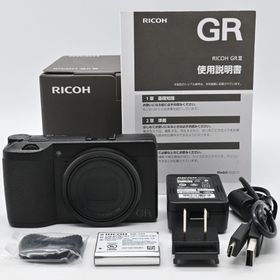 RICOH GR III ショット数 13579回(コンパクトデジタルカメラ)