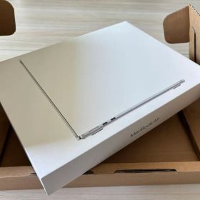 【新品未開封】MacBook Air M4 13インチ 2025モデル