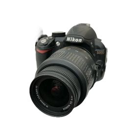 186000現状品★Nikon D3100 一眼レフカメラ