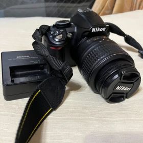 カメラNikon D3100 今年いっぱいの出品にします。
