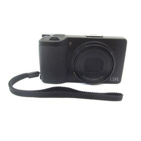 RICOH リコー GRIII GR3 デジタルカメラ ∠UK2073