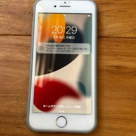 iPhone 7 ケース付き