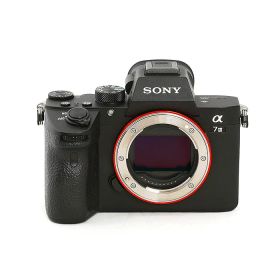 【中古】 (ソニー) SONY ILCE-7M3 α7 III ボディ【中古カメラ デジタル一眼】 ランク：B