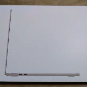 新品Apple MacBook Air 13インチ256GBSSD スターライト