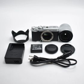 B#9641 FUJIFILM デジタルカメラミラーレス一眼 X-A2レンズキット シルバー X-A2S1650II