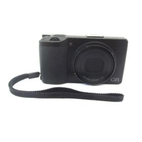 RICOH リコー GRIII GR3 デジタルカメラ ∠UK2073