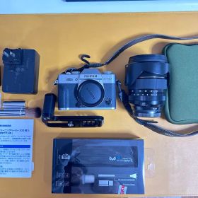 Fujifilm X-T20 + XF16-80 + SD16Gb + カバン