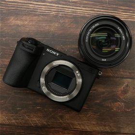 Sony α6700 ブラック 高倍率ズームレンズキット SEL18135 ILCE-6700M #6477