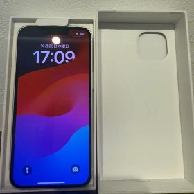 【最終値下げ】Apple iPhone 14 128GB スターライト本体