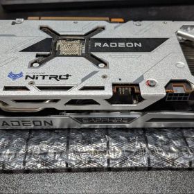SAPPHIRE NITRO Radeon RX6600XT グラフィックボード