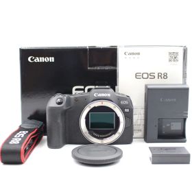 ■シャッター数2000枚以下！新品同様■ CANON EOS R8 ボディ ミラーレス一眼カメラ キヤノン