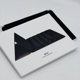 iPad Smart Keyboard FolioスマートキーボMX3L2J/A