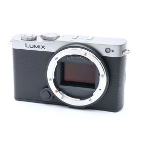 【中古】 《美品》 Panasonic LUMIX S9 ボディ DC-S9-S ダークシルバー [ デジタルカメラ ]