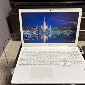 LIFEBOOK AH50/A3 ホワイトノートPC