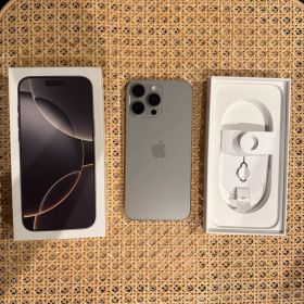 美品！ iPhone 16pro max ナチュラルチタニウム