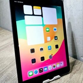 ipad 第6世代 128GB タブレット 516