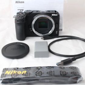☆新品級・ショット数49☆ Nikon ニコン ミラーレス一眼 Z30 ボディ Zマウント APS-C #3559