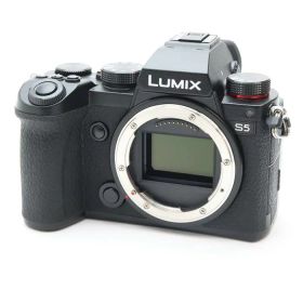 【中古】 《並品》 Panasonic LUMIX DC-S5 ボディ [ デジタルカメラ ]
