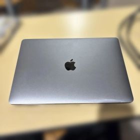 Apple MacBook Air 2020 13インチ