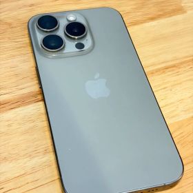 Apple iPhone 15 Pro 新品¥86,000 中古¥64,000 | 新品・中古のネット最