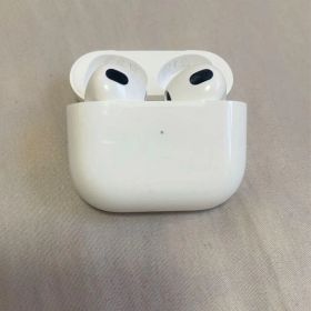 Apple AirPods 第3世代