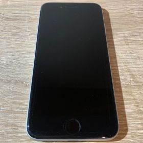 Apple iPhone SE 2020(第2世代) 新品¥12,500 中古¥8,000 | 新品・中古