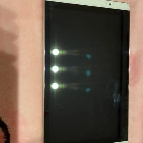 docomo dtab d-01J シルバー 10.1インチ