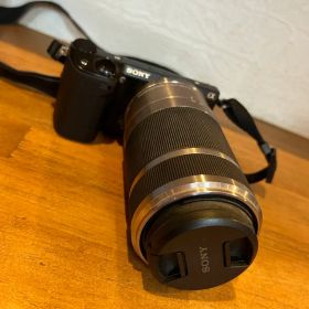 SONY α NEX-5Rミラーレス一眼カメラ ブラック レンズ付き