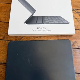 ジャンク？iPad Pro 11インチ Smart Keyboard Folio