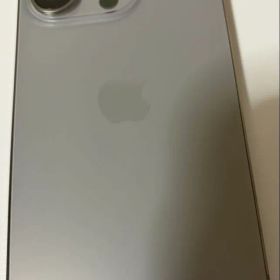 Apple iPhone 15 pro 128GB ナチュラルチタニウム