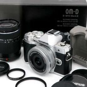 お買い得品｜オリンパス OM-D E-M10 Mark III EZダブルズームキット シルバー CA01-M3104-2O4-ψ