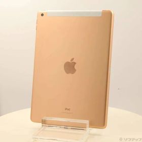 〔中古品〕 iPad 第7世代 128GB ゴールド MW6G2J／A docomoロック解除SIMフリー【305】