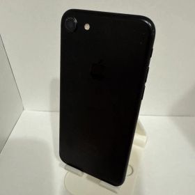 Apple iPhone7 32GB ブラック 本体