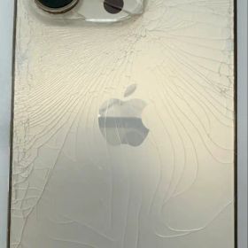 iPhone 14Pro ゴールド 本体 512 背面ひび割れあり