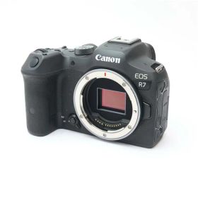 【中古】 《良品》 Canon EOS R7 ボディ 【アイカップ部品交換/各部点検済】 [ デジタルカメラ ]