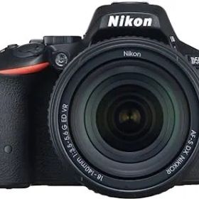 【中古-非常に良い】Nikon デジタル一眼レフカメラ D5500 18-140 VR レンズキット ブラック 2416万画素 3.2型液晶 タッチパネル D5500LK18-140BK