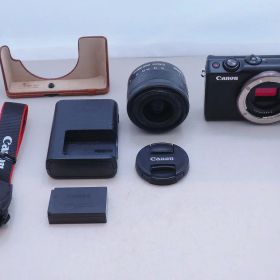 キヤノン Canon ミラーレス一眼カメラ レンズキット APS-C EOS M100 【中古】