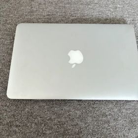 MacBook Air 11インチ (Mid 2013) A1465