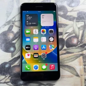 iPhone 8 Plus スペースグレイ 64GB SIMロック解除済み